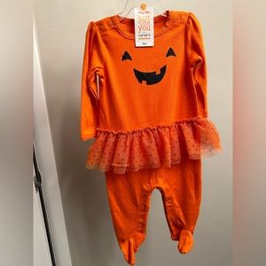 NWT Carter’s Size 9 Months Girl’s Pumpkin One-Piece